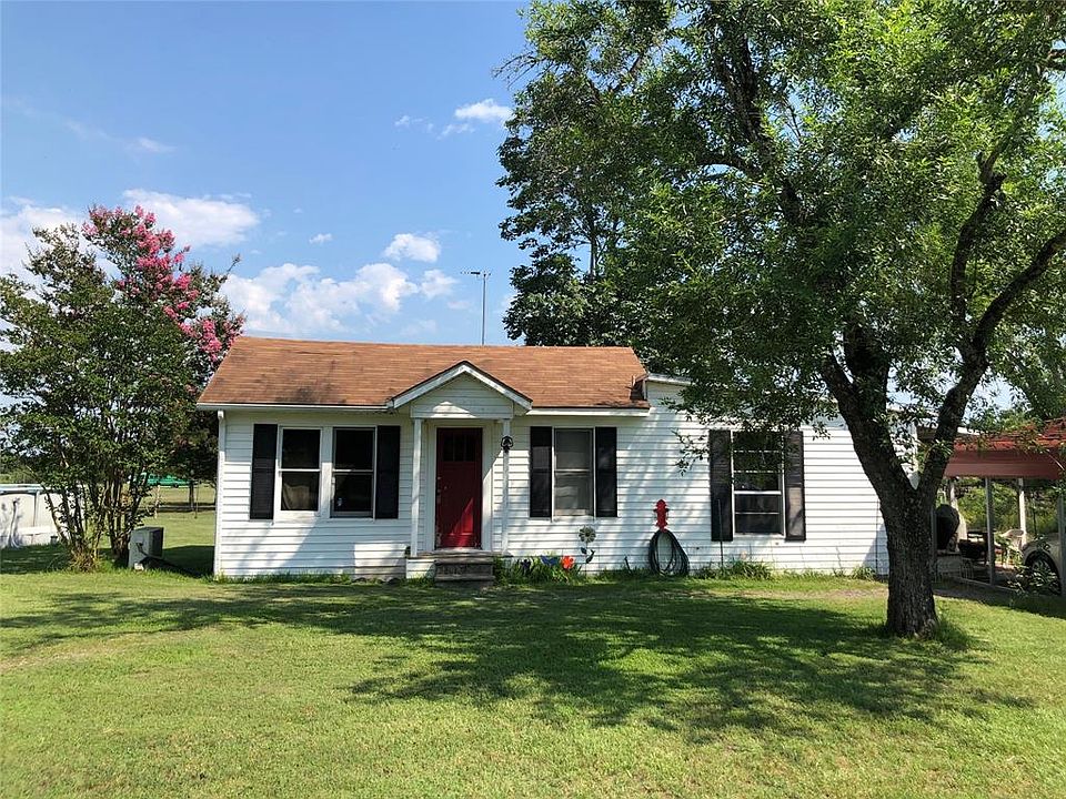 1st image of 205 Bass Lake Dr