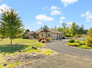 22920 S Eaden Rd, Oregon City, OR 97045