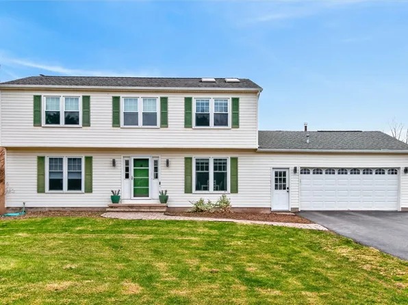 920 Gravel Rd, Webster, NY 14580