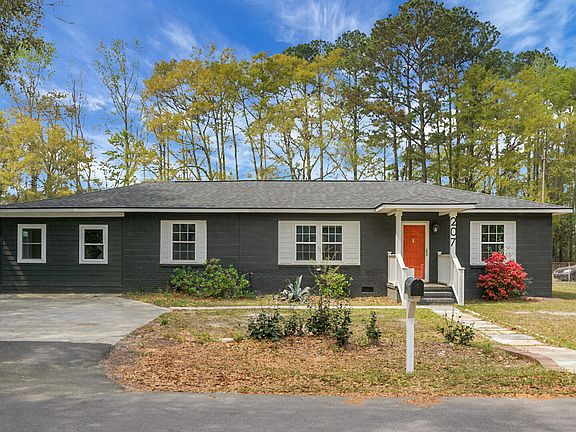 2nd image of 207 Trivers Dr