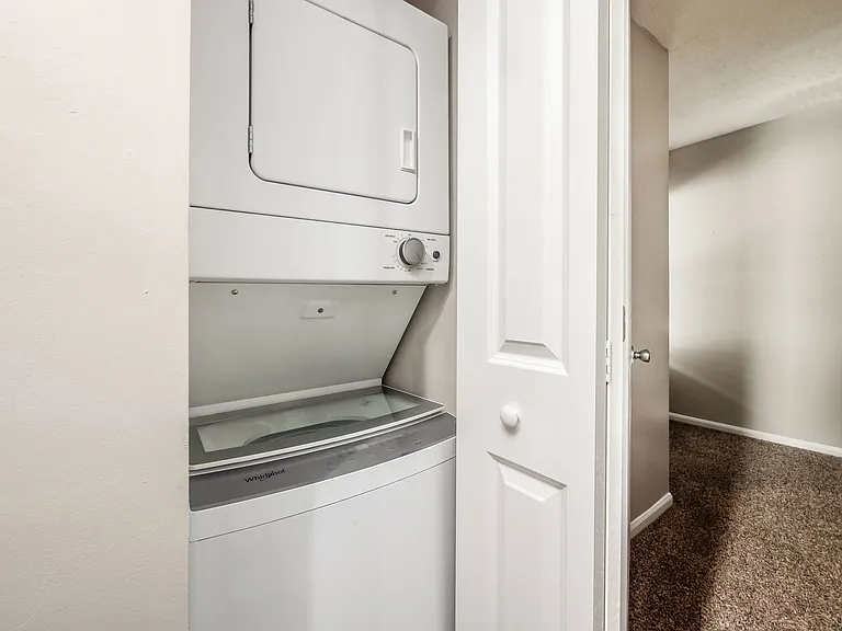 Grandview Passage — Photo 12