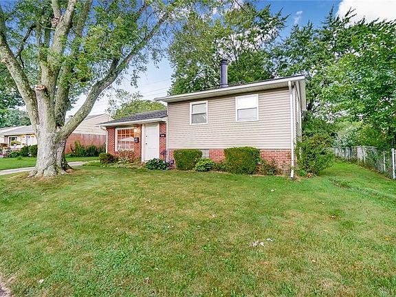 2nd image of 3503 Hackney Dr