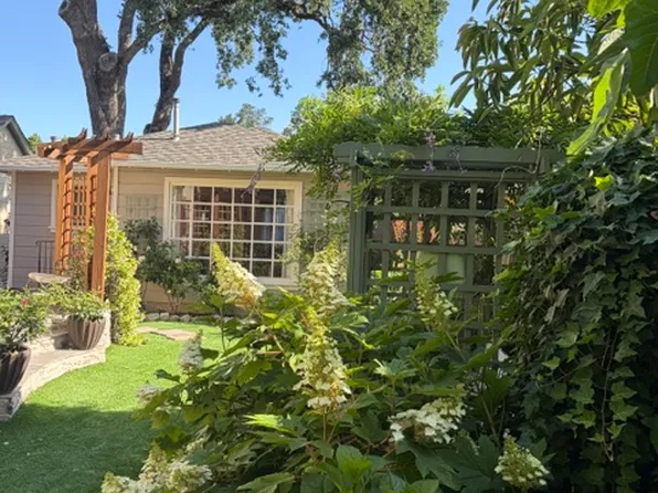 2024 1st St, Napa, CA 94559