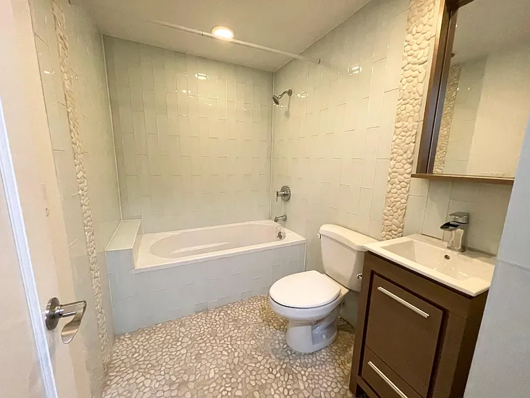 728 Market St #502 — Photo 18