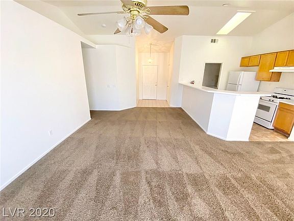 3rd image of 5129 Lost Canyon Dr