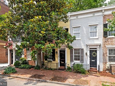 1020 29th St NW, Washington, DC, 20007