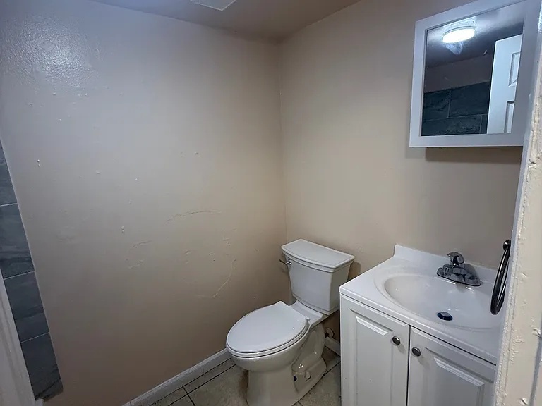 1610 Boston St #204 — Photo 7