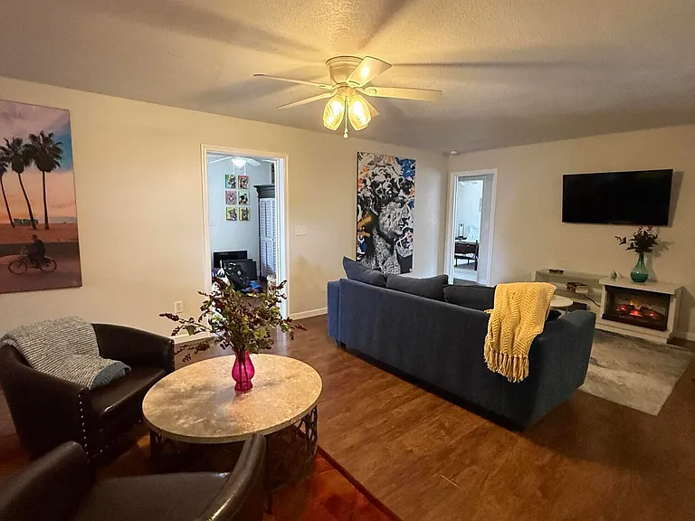 1833 Oakwood Trl — Photo 10