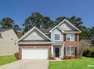 3394 Middlesboro Ave, Summerville, SC 29485