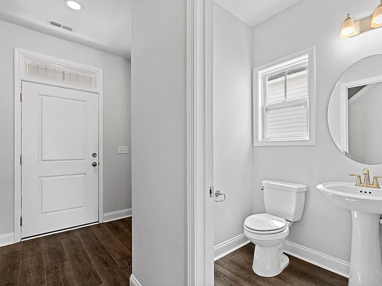 4609 Ballast Dr — Photo 2