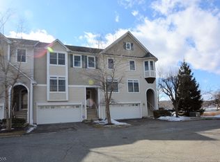 30 Windjammer Ln, Mount Arlington, NJ 07856