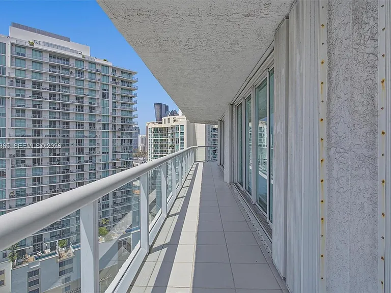 16500 Collins Ave #1856 — Photo 59