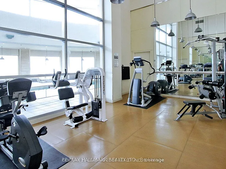 38 Lee Centre Dr #3207 — Photo 25