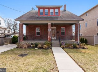 443 Harmon Rd, Philadelphia, PA 19128