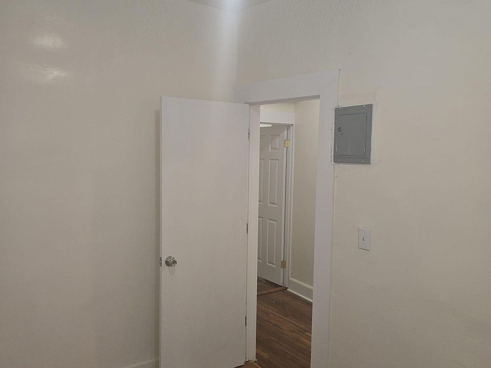 1st image of 1539 Park Pl APT B6