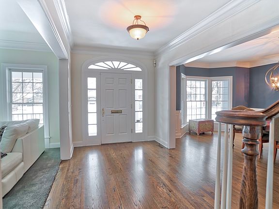 2nd image of 245 Powell St