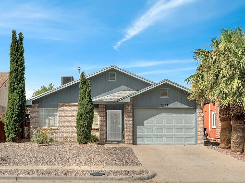 1st image of 2857 Castle Hill Cir