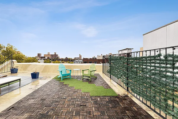 Sold by Corcoran | media 16
