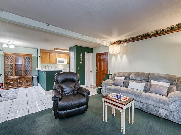 4th image of 2909 E Huntington Blvd #145