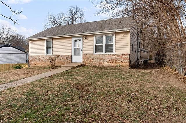1st image of 1322 N 51st St