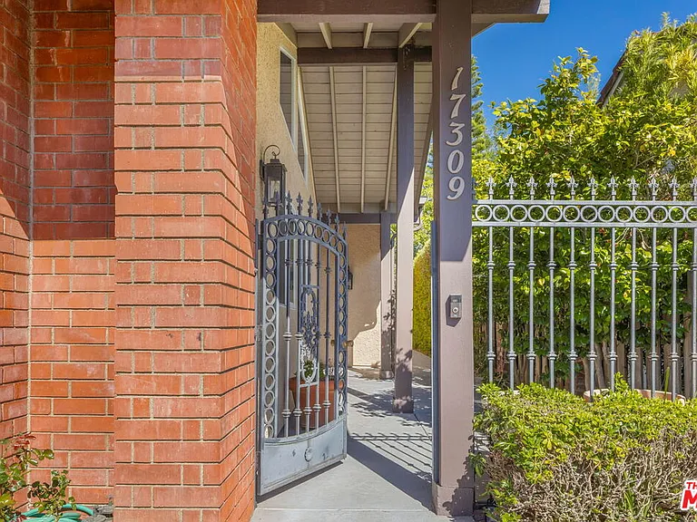 17309 Avenida De La Herradura — Photo 59