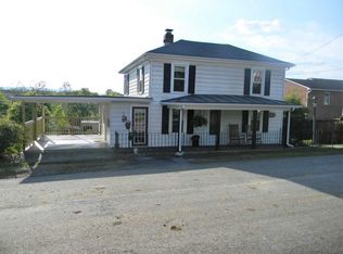 162 S Central St, Broadway, VA 22815