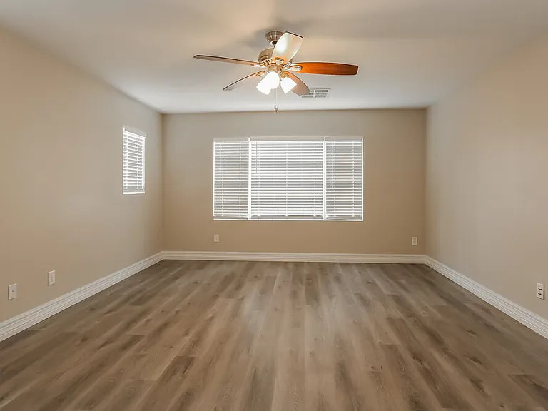5809 Magic Oak St — Photo 7