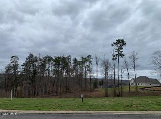 110 Willow Oak Dr, Oak Ridge, TN 37830