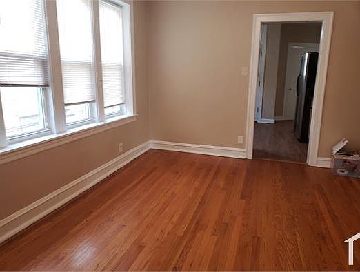 4th image of 6037 N Mozart St APT 2