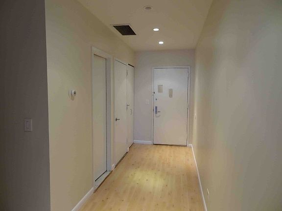 4th image of 80 Bay Street Landing 6-k Fl 6