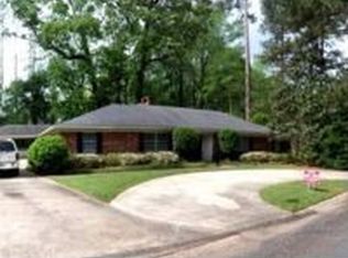 202 Somerset Dr, Natchez, MS 39120