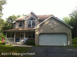 2302 Hill Rd, Effort, PA 18330