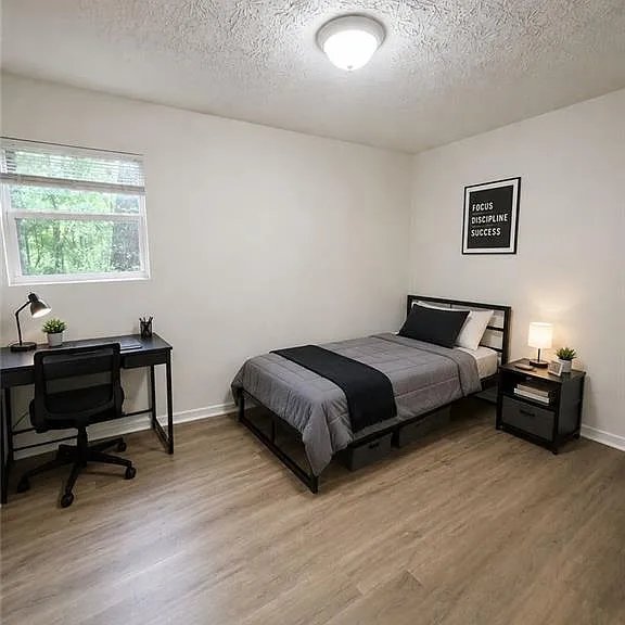 232 Rustwood Dr — Photo 5