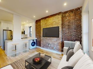525 E 83rd St APT 1R, New York, NY 10028
