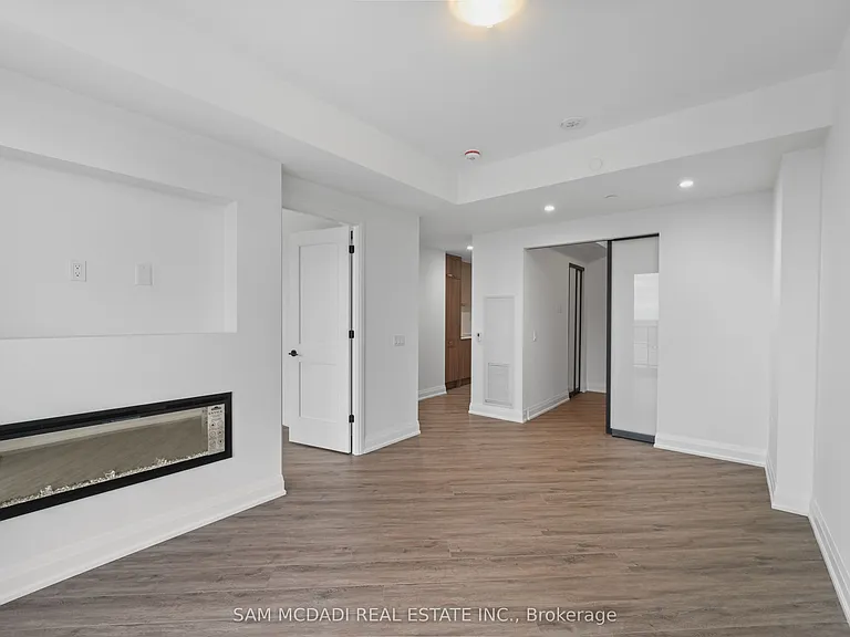 634 Church St #3808 — Photo 7