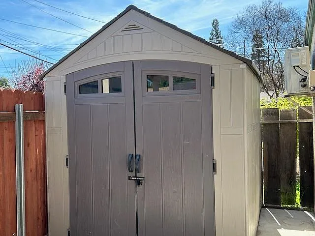 414 Myrtle Ave — Photo 12