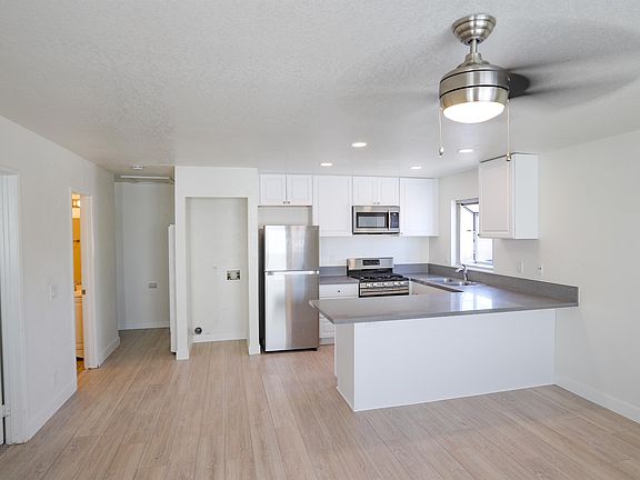 2nd image of 1522 Hornblend St #2