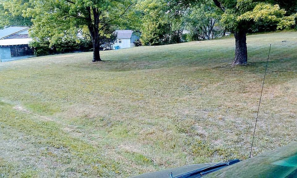 2nd image of 778 Norman Shoaf Rd
