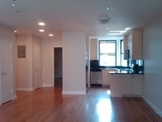 Rented by Baruch Investors | media 14