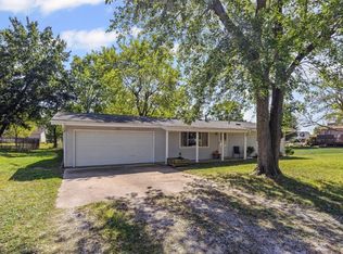 380 High Point Dr, Edwardsville, IL 62025