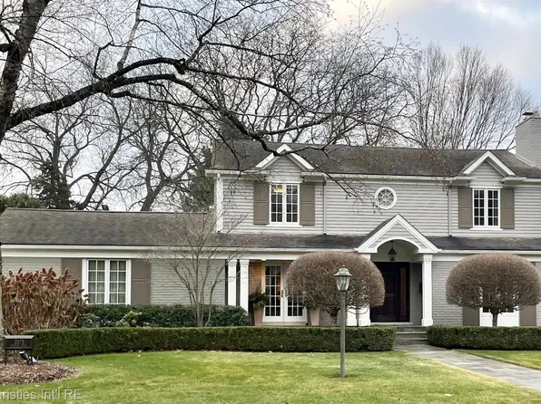 3575 Burning Bush Rd, Bloomfield Hills, MI 48301