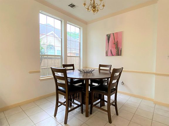 5th image of 6918 Springcrest Ct