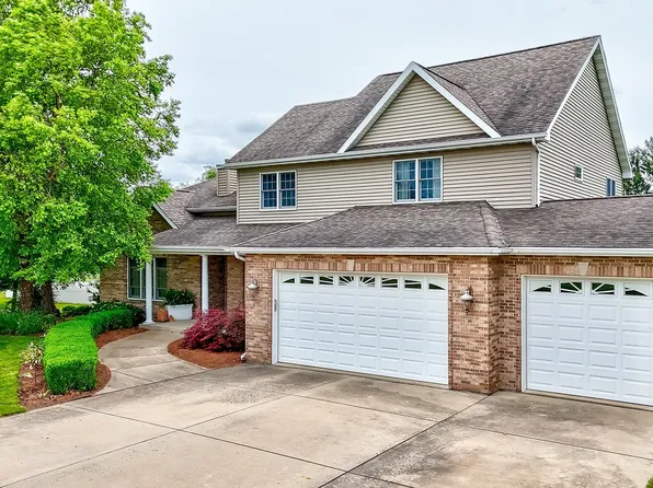 3067 E 1825th Rd, Ottawa, IL 61350