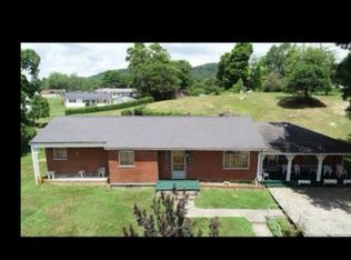 598 Brown Ave, Belington, WV 26250