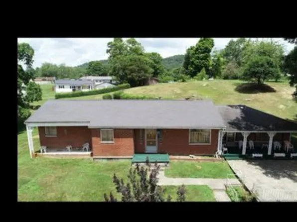 598 Brown Ave, Belington, WV 26250