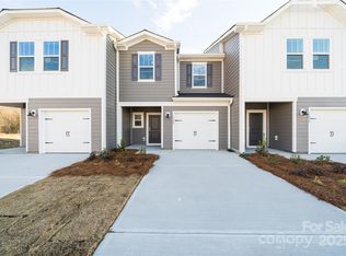 8016 Hidden Springs Trl, Charlotte, NC 28216
