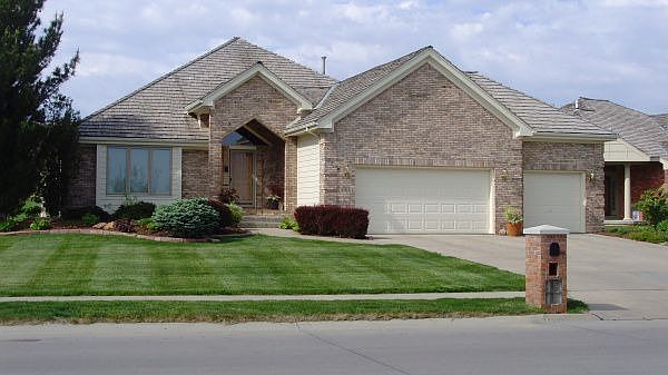 1st image of 14001 Eagle Run Dr