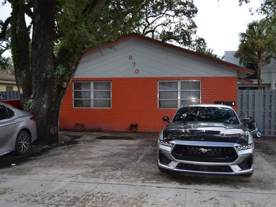 870 SW 28th Street, Fort Lauderdale, FL, 33315