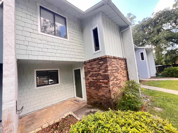 1515 Paul Russell Rd APT 14, Tallahassee, FL 32301