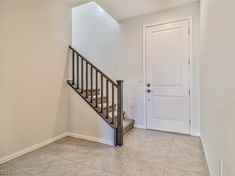 9220 Far Side Ave — Photo 7